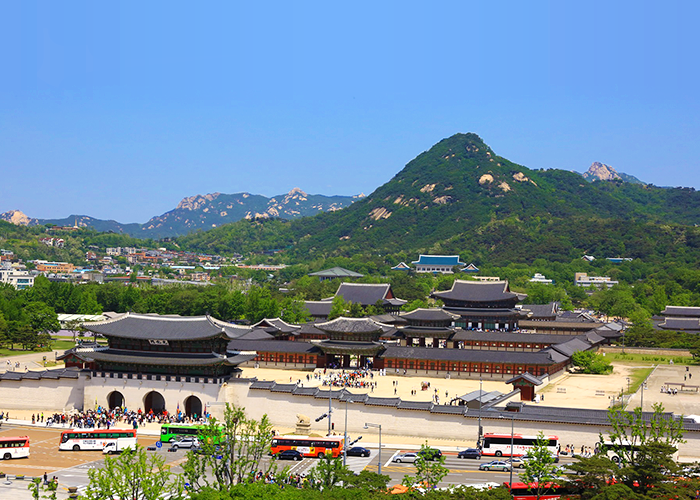 도심‧고궁 코스(광화문의 모습)